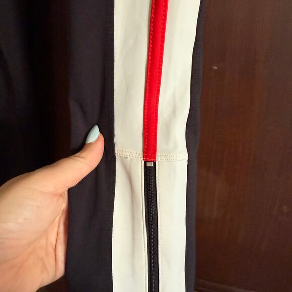 FREE PEOPLE | Black and red FP Movement Side Stripe Zip Ankle leggings - Small - Picture 7 of 7